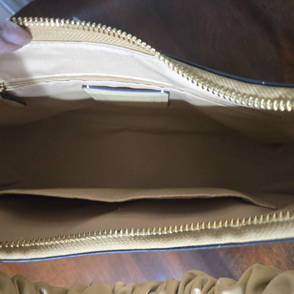 Coach Teri Hobo Bag - Picture 16 of 16
